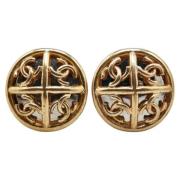 Pre-owned Metal earrings Chanel Vintage , Yellow , Dames