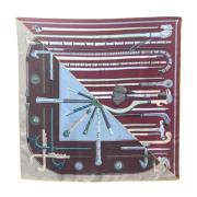 Pre-owned Silk scarves Hermès Vintage , Multicolor , Dames