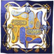 Pre-owned Silk scarves Hermès Vintage , Multicolor , Dames