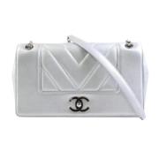 Pre-owned Leather chanel-bags Chanel Vintage , Gray , Dames