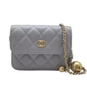 Pre-owned Leather wallets Chanel Vintage , Gray , Dames