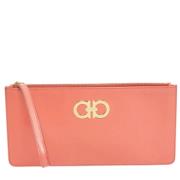 Pre-owned Leather clutches Salvatore Ferragamo Pre-owned , Orange , Da...