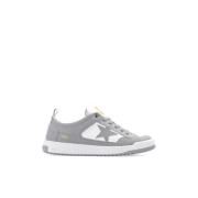 Stijlvolle grijze en witte leren sneakers Golden Goose , Gray , Heren