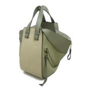 Pre-owned Leather shoulder-bags Loewe Pre-owned , Beige , Dames