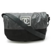 Pre-owned Suede chanel-bags Chanel Vintage , Black , Dames