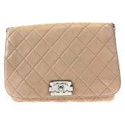 Pre-owned Leather crossbody-bags Chanel Vintage , Pink , Dames