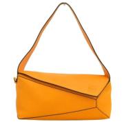 Pre-owned Leather shoulder-bags Loewe Pre-owned , Orange , Dames