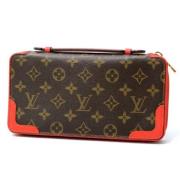 Pre-owned Canvas wallets Louis Vuitton Vintage , Red , Dames