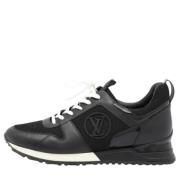 Pre-owned Mesh sneakers Louis Vuitton Vintage , Black , Dames