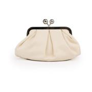 Ivoor Leren Clutch met Metalen Logo Max Mara Weekend , Beige , Dames