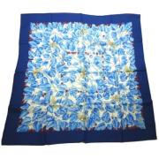 Pre-owned Silk scarves Hermès Vintage , Blue , Dames