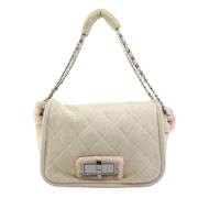 Pre-owned Fur chanel-bags Chanel Vintage , Beige , Dames