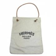 Pre-owned Fabric shoulder-bags Hermès Vintage , Beige , Dames