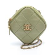 Pre-owned Leather shoulder-bags Chanel Vintage , Green , Dames