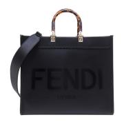 Leren handtas met logo Fendi , Black , Dames