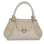 Pre-owned Leather shoulder-bags Salvatore Ferragamo Pre-owned , White ...