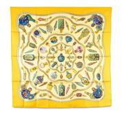 Pre-owned Silk scarves Hermès Vintage , Yellow , Dames