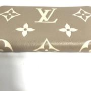 Pre-owned Fabric wallets Louis Vuitton Vintage , Beige , Dames