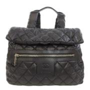 Pre-owned Nylon shoulder-bags Chanel Vintage , Black , Dames