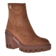 Ankle boots in leather suede Baldinini , Brown , Dames