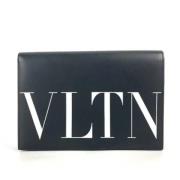 Pre-owned Leather clutches Valentino Vintage , Black , Dames