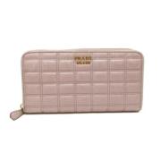 Pre-owned Leather wallets Prada Vintage , Pink , Dames