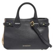 Pre-owned Leather handbags Burberry Vintage , Black , Dames