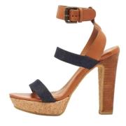 Pre-owned Canvas sandals Chloé Pre-owned , Brown , Dames