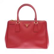 Pre-owned Fabric prada-bags Prada Vintage , Red , Dames