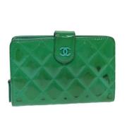 Pre-owned Fabric wallets Chanel Vintage , Green , Dames