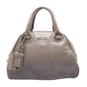 Pre-owned Leather handbags Prada Vintage , Gray , Dames