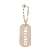 Pre-owned Fabric key-holders Chanel Vintage , Gray , Dames