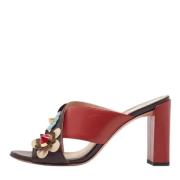 Pre-owned Leather sandals Fendi Vintage , Red , Dames