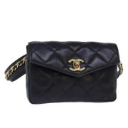 Pre-owned Leather crossbody-bags Chanel Vintage , Black , Dames