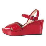 Pre-owned Leather sandals Prada Vintage , Red , Dames