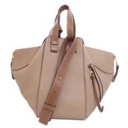 Pre-owned Leather handbags Loewe Pre-owned , Beige , Dames