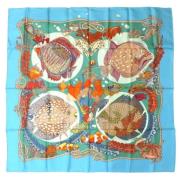 Pre-owned Silk scarves Hermès Vintage , Multicolor , Dames