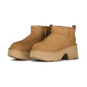 Luxe Velourslaarzen Moderne Stijl UGG , Brown , Dames