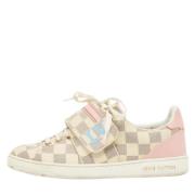 Pre-owned Coated canvas sneakers Louis Vuitton Vintage , Pink , Dames