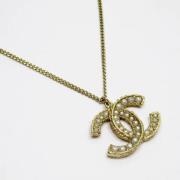 Pre-owned Metal chanel-jewelry Chanel Vintage , Yellow , Dames