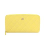 Pre-owned Leather wallets Chanel Vintage , Yellow , Dames