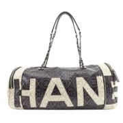 Pre-owned Leather chanel-bags Chanel Vintage , Black , Dames