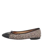 Pre-owned Leather flats Chanel Vintage , Black , Dames