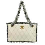 Pre-owned Leather chanel-bags Chanel Vintage , Beige , Dames