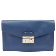 Pre-owned Leather clutches Prada Vintage , Blue , Dames