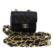 Pre-owned Leather shoulder-bags Chanel Vintage , Black , Dames