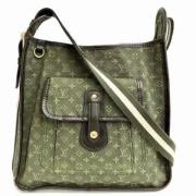 Pre-owned Fabric shoulder-bags Louis Vuitton Vintage , Green , Dames