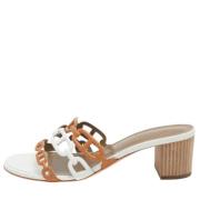 Pre-owned Leather sandals Hermès Vintage , White , Dames