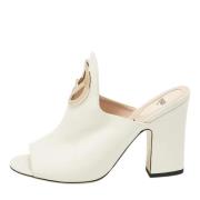 Pre-owned Leather sandals Fendi Vintage , White , Dames