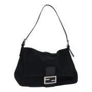 Pre-owned Nylon shoulder-bags Fendi Vintage , Black , Dames